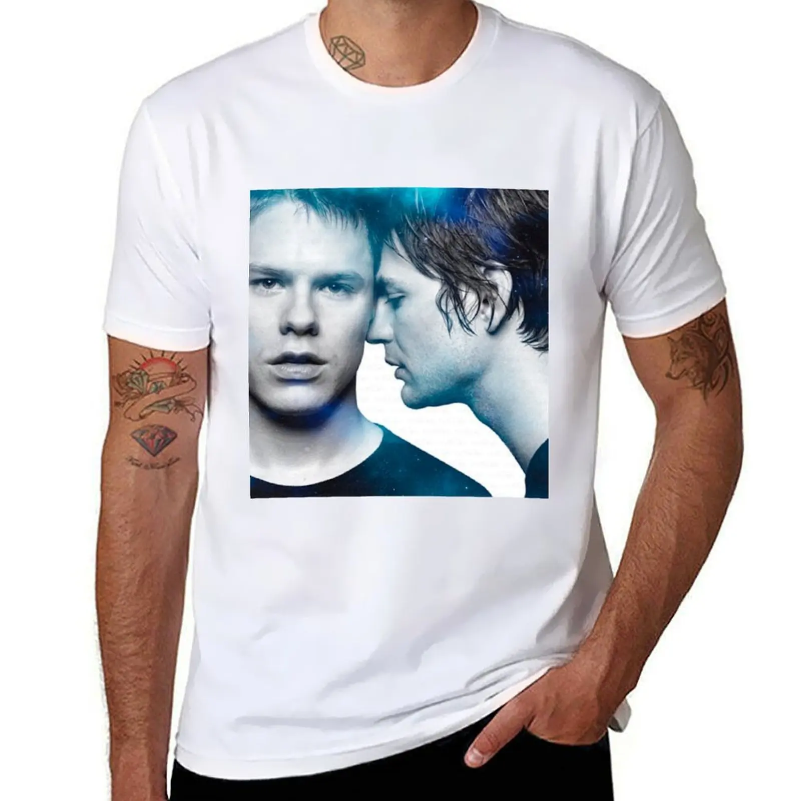 

gay love fan art 4 / Brian and Justin boyfriend space T-Shirt man t shirt designer anime t shirts for man T-Shirt