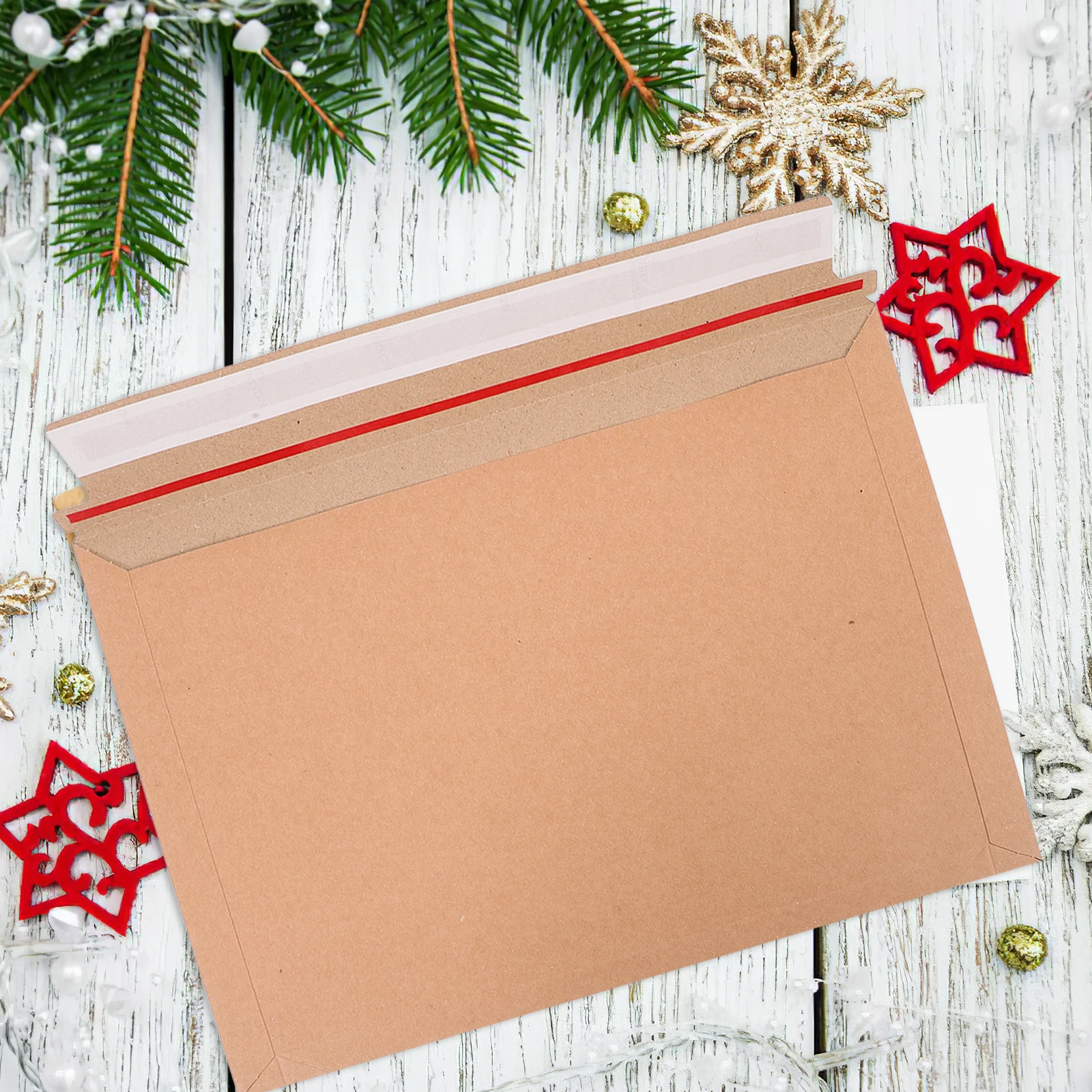 

30Pcs Self-Sealing Mailing Envelope Thick Paper Photo Document Mailers Flat Cardboard Envelopes for Invitations Cards