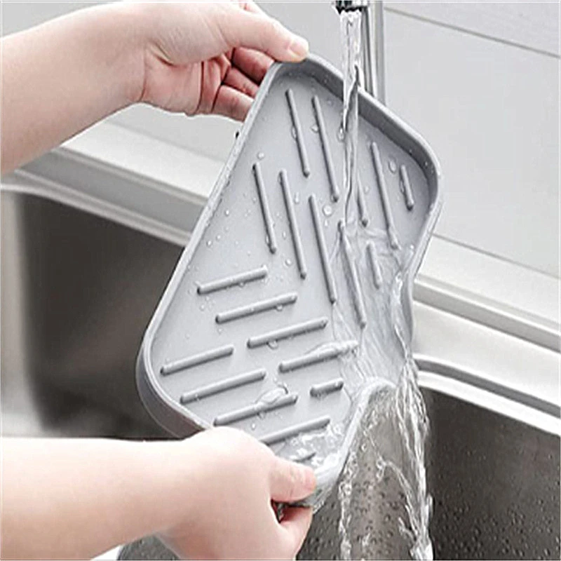 Self Draining Soap Bar Holder Silicone Kitchen Sink Soap Dish Sponge Tray Counter Caddy Organizer for Dish Soap Dispenser