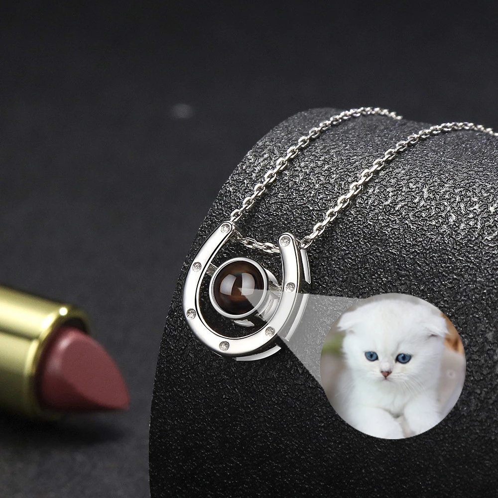 S925 Sterling Silver Projection Necklace for Women Personalized Custom Photo Horseshoe Pendant Choker Necklace Memory Jewelry