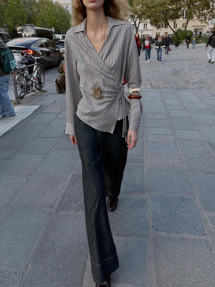 ชุดเดรสผูกโบว์ลายทางสองชั้นระดับไฮเอนด์สำหรับผู้หญิง คอลเลคชั่นฤดูหนาวใหม่ สไตล์ชาติพันธุ์ สำหรับการแสดงบนเวที