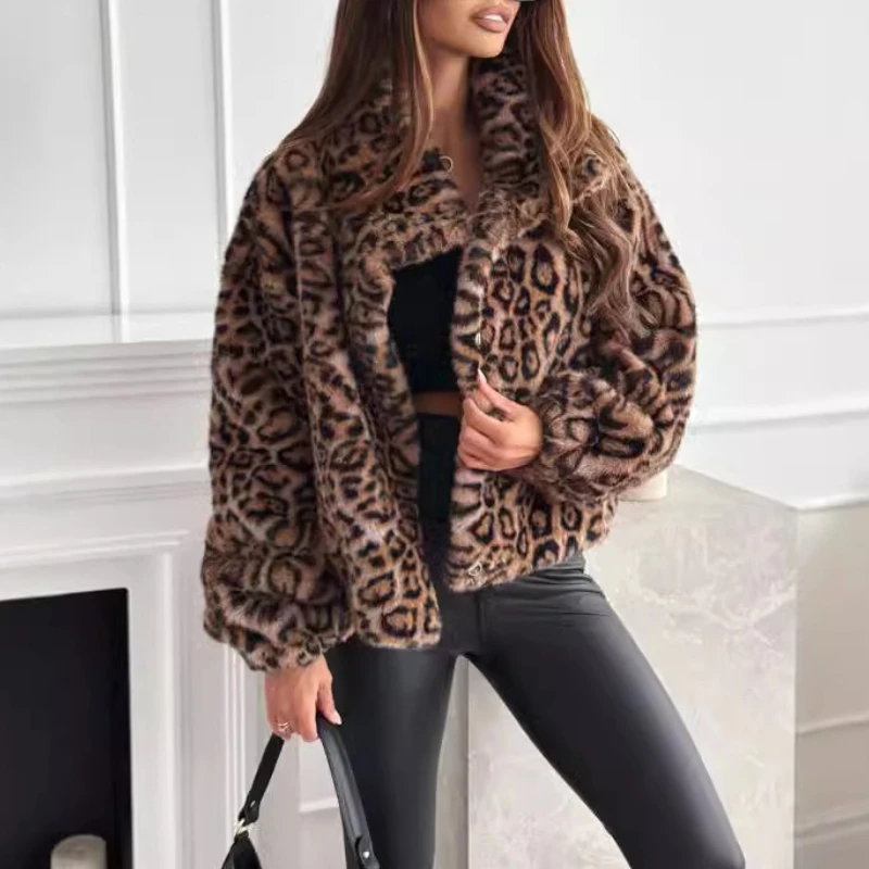 

Fashionable and Personalized New Autumn and Winter Fur Leopard Print Lapel Short Jacket