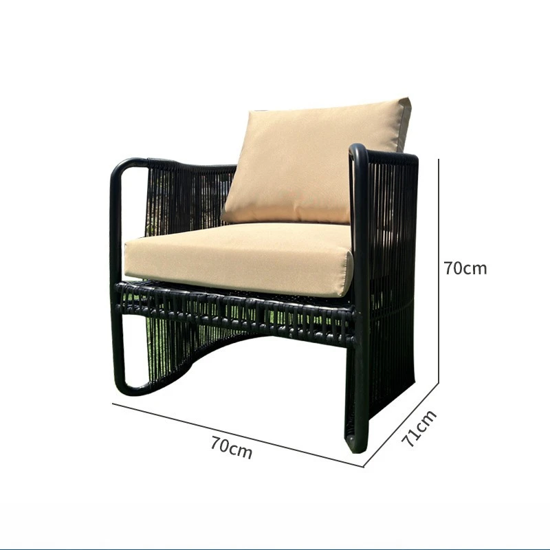 Customizable outdoor sun seats