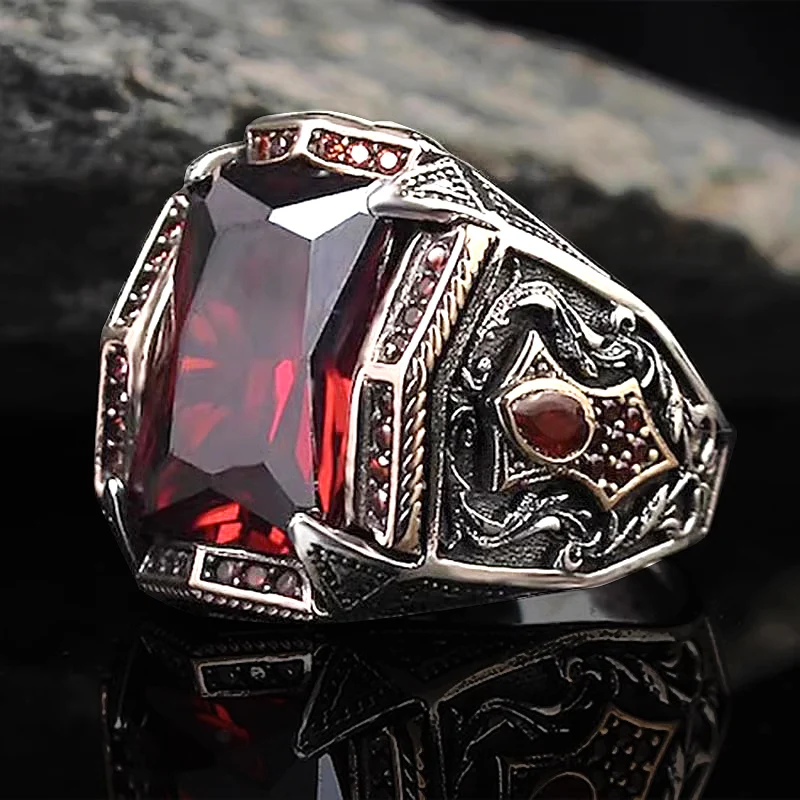 Classic Retro Rainbow Men Rings Silver Color Carving Pattern Signet Steampunk Rings for Men Birthday Gift Party Gothic Jewelry