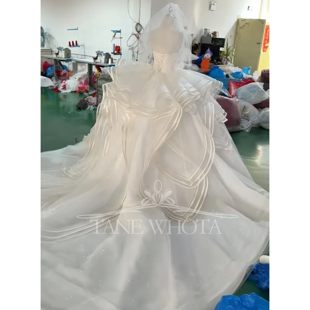 Sweetheart Sleeveless Wedding Dress With Beading Sequined Embroidery 3D Flower Lace-Up Back Customized Ball Gown