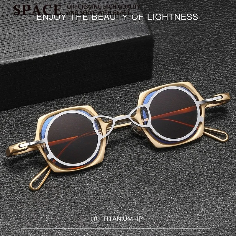 2 in 1 Magnetic Clip‑on Ultra Light Pure Titanium Retro Polygon Small Frame Myopia Glasses UV400 Unisex For Driving Outdoor