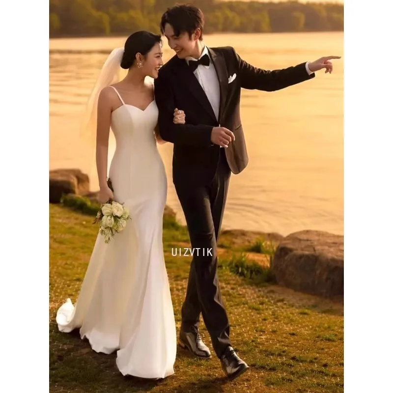Simples coreano cetim vestido de casamento feminino branco querida cintas de espaguete sessão de fotos vestidos de baile sereia corda vestidos de noiva