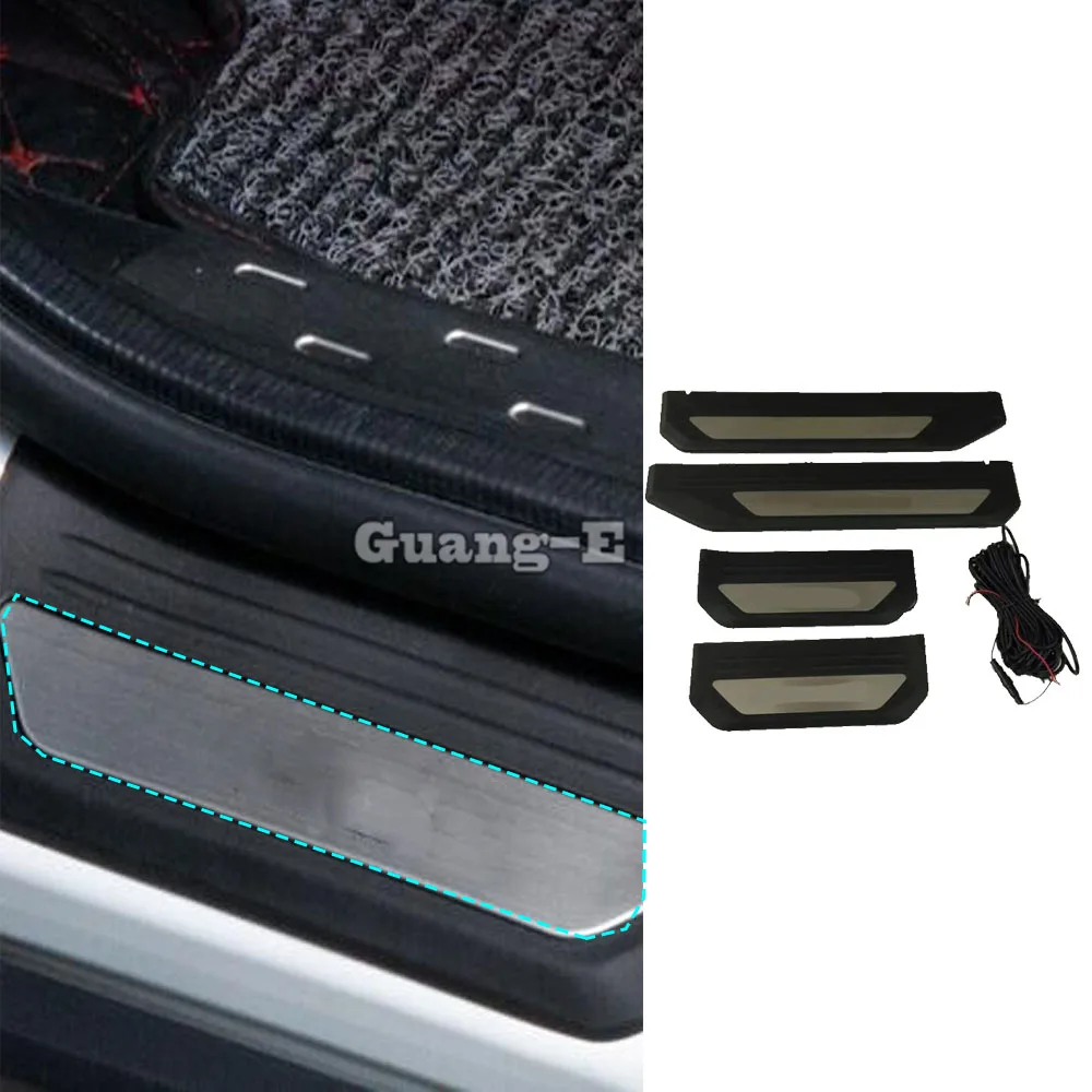 

Car Pedal Door Sill Scuff Plate Stick External LED Threshold Molding 4pcs For Honda HRV HR-V Vezel 2014 2015 2016 2017 2018