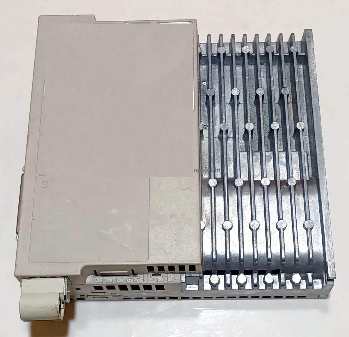 

Новый оригинальный сервопривод переменного тока SGDV-2R8AE1A002000200