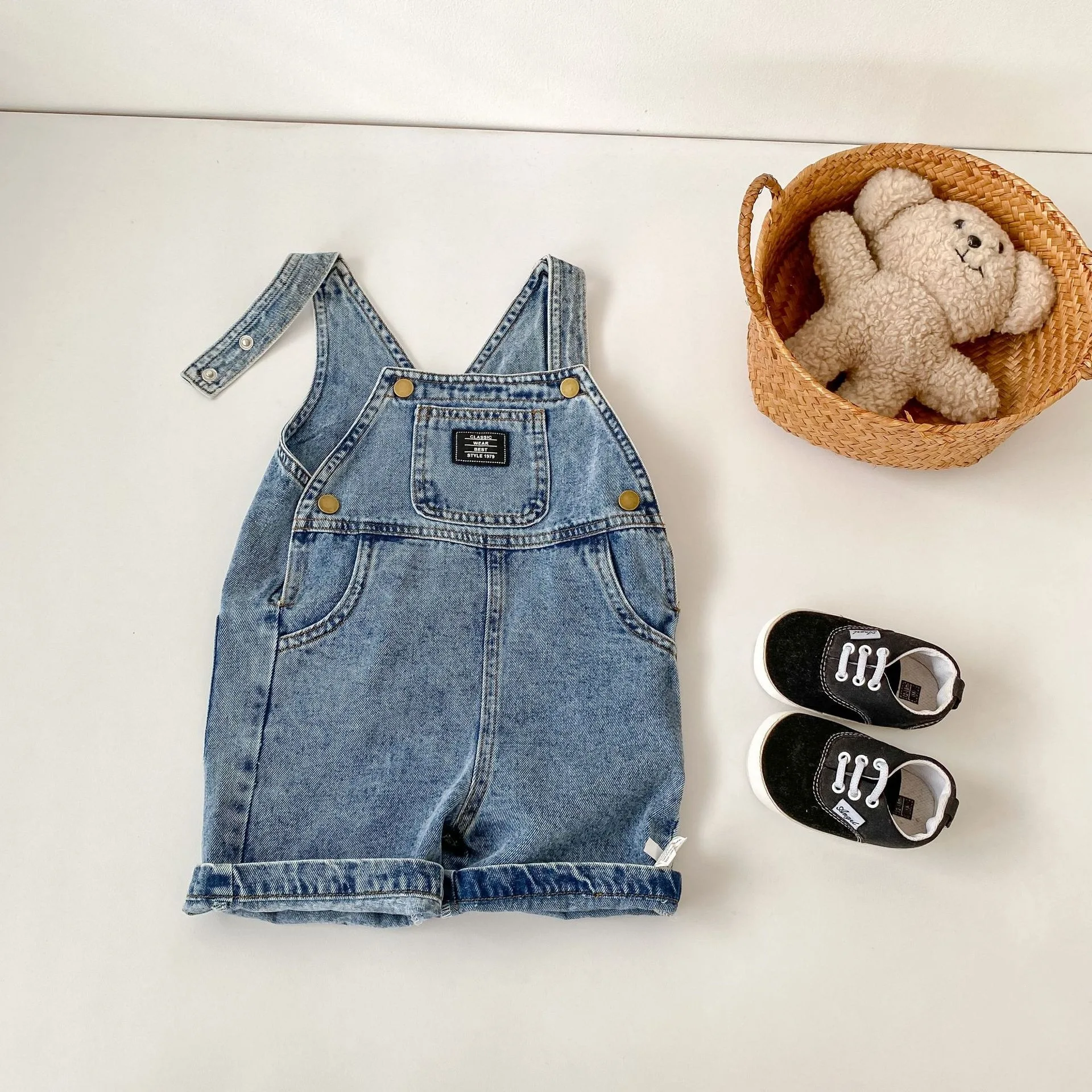 Spring and Autumn Baby Cowboy Strap Pants Trendy Casual Jeans Middle Pants Large Pocket