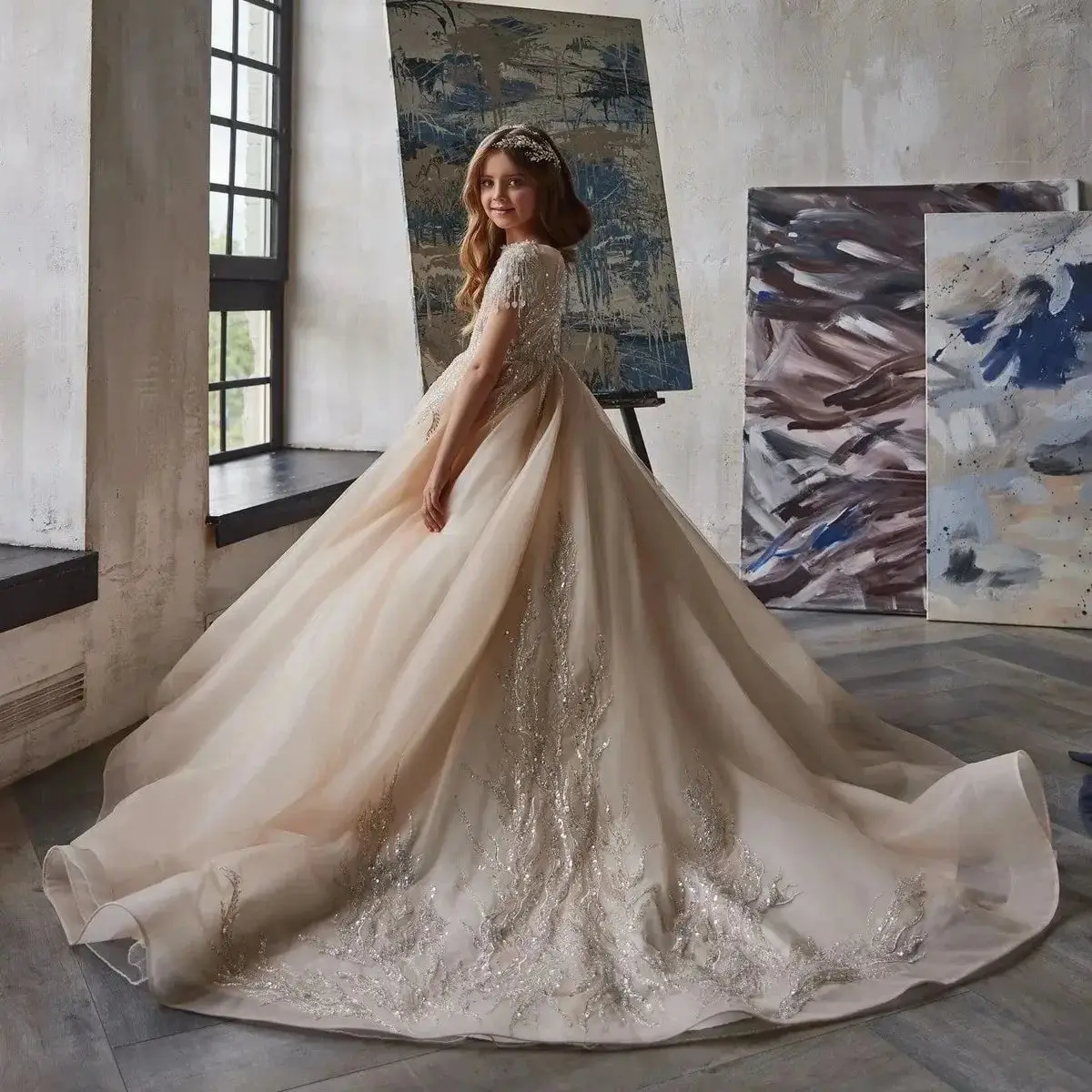 

Floor-Length Flower Girl Dresses Beaded Sequins Lace Baby Girl Birthday Party Ball Gowns First Communion Gowns Customized