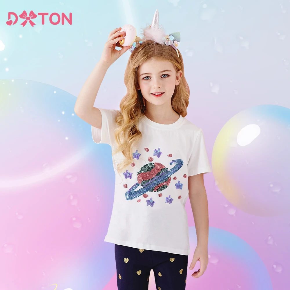 

Летние топы для девочек DXTON с коротким рукавом, детские футболки с блестками и планетами для девочек, хлопковые футболки для малышей, мультяшная Одежда для девочек