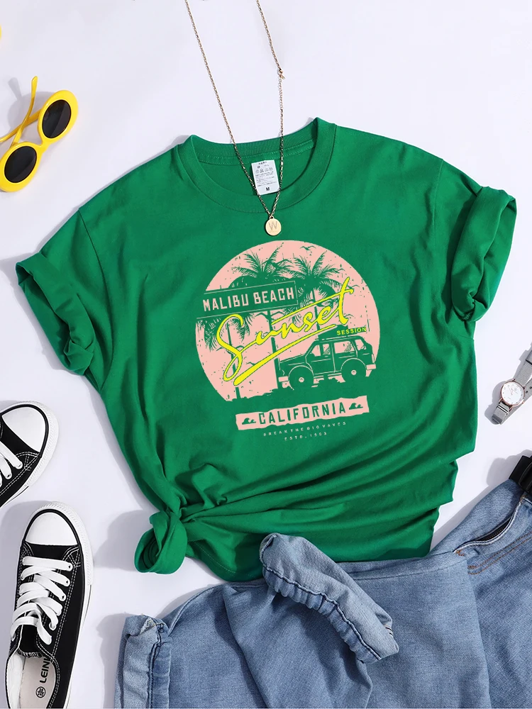 Malibu Beach Sunset California Street Letter T-Shirts Vintage Comfortable Clothes Street Creativity Tshirt Niche Women Tshirt