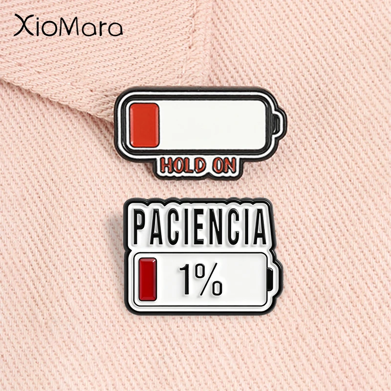 Funny Red Bar Low Battery Enamel Pins Spanish PACIENCIA Hold On Brooch Lapel Badge Clothing Fashion Jewelry Gifts for Friends