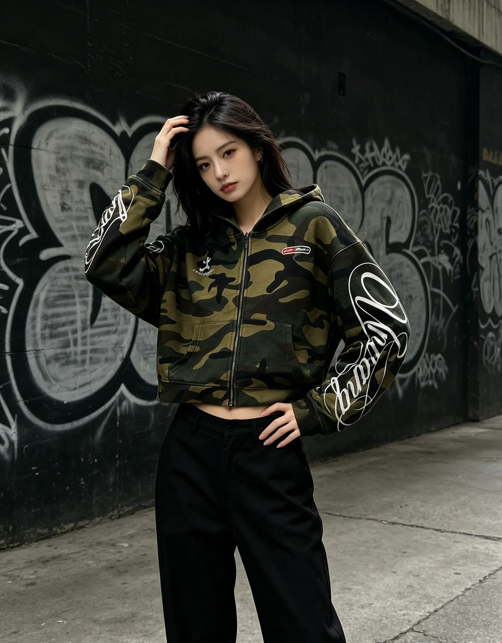 Herren Übergroßer Camouflage-Hoodie mit Reißverschluss, Kursivschrift-Print auf den Ärmeln, Vintage Y2K Streetwear Camo Kapuzenjacke Hip Hop