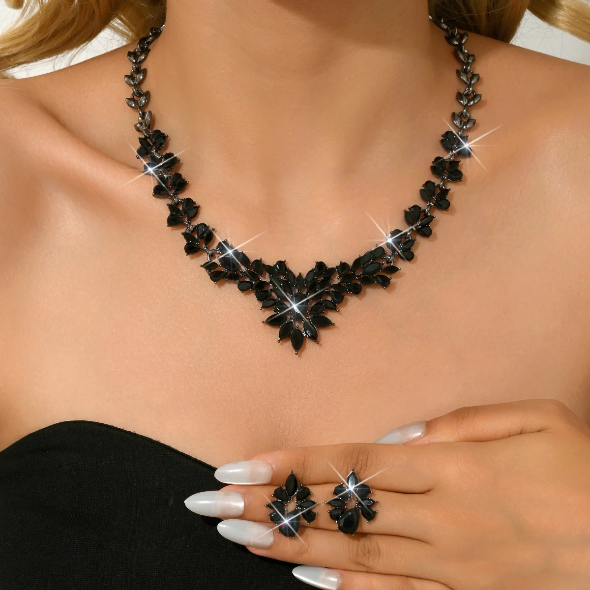 Korean Style Trendy Personality Slimming Temperament Small Fragrance Earrings Necklace Two-Piece Set Factory Direct Approval