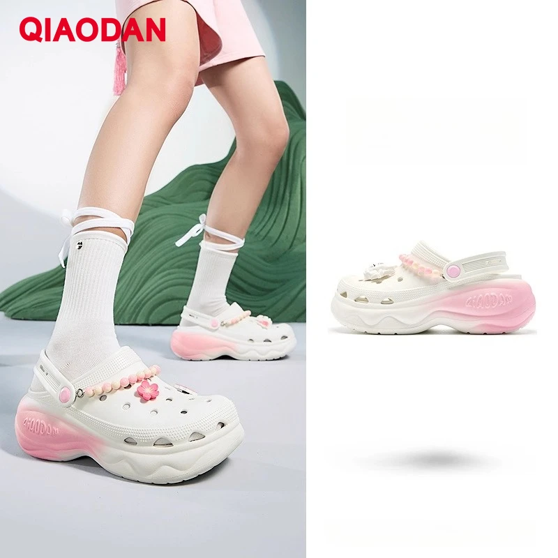QIAODAN Women Beach Shoes Luxury 2026 Spring Fashion Hollow-Out Water Proof Shoes Soft Soled Casual Beach Sandals QXL112252435L