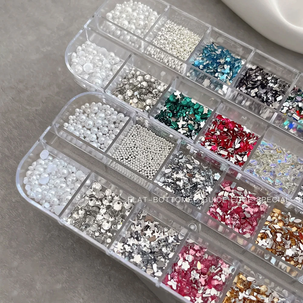 2Box3D ชุดตกแต่งเล็บลายผีเสื้อ+หัวใจ+มุก+ลูกเหล็กหลากสี สำหรับตกแต่งเล็บผู้หญิงในฤดูหนาว