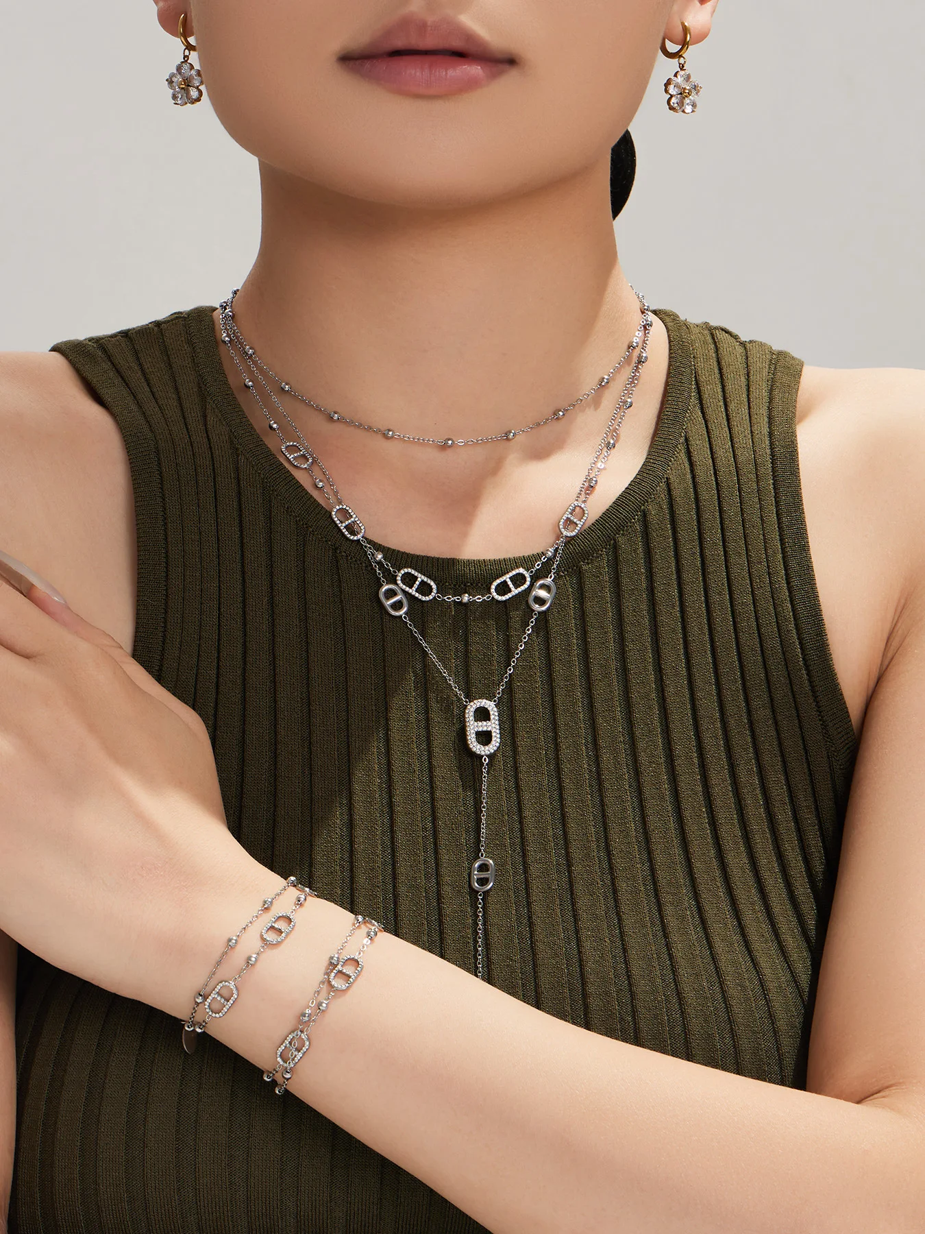 316L Edelstahl Y-Halskette Armband Set, Zierliche 18k Vergoldete Ketten-Halsketten und Armbänder, Statement-Schmuckset für Damen – Detail 9