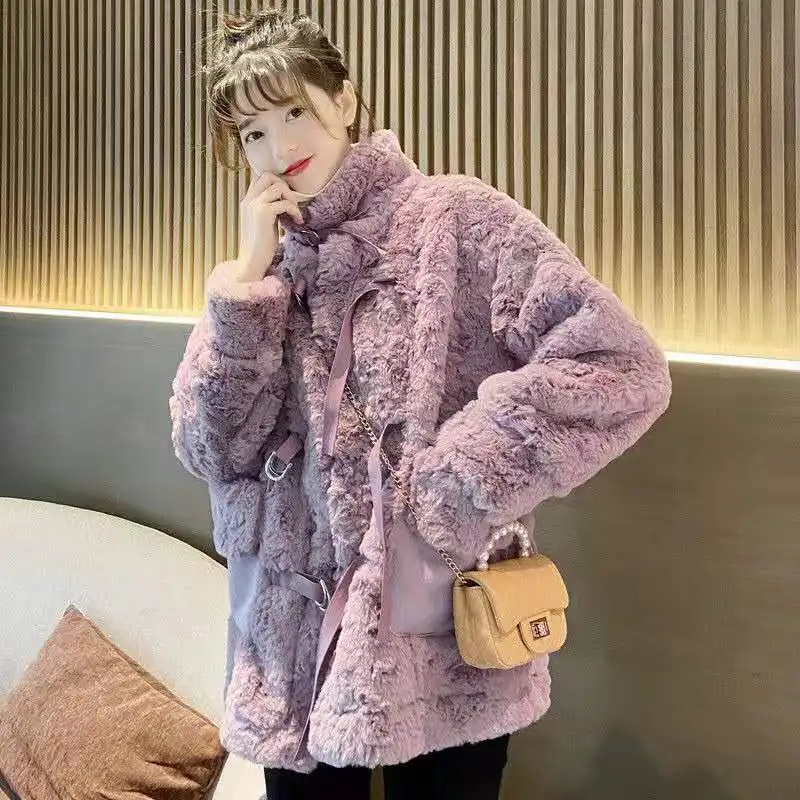 Cappotto di lana di agnello invernale da donna nuovo stile coreano imitazione pelliccia corta spazzolata peluche