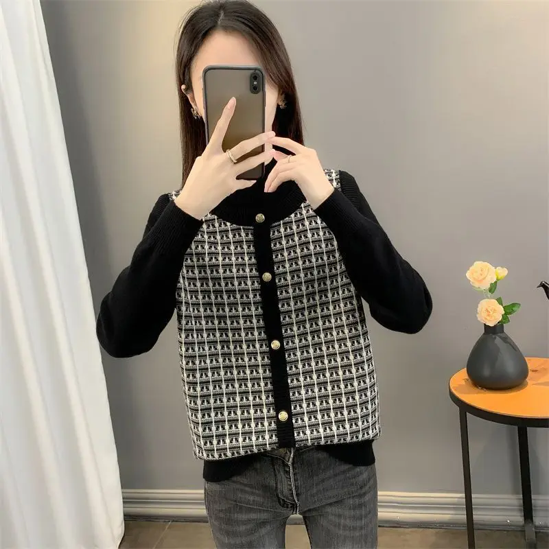 Vrouwen Herfst Winter Casual Koreaanse patchwork jacquard Losse trui Lange mouw dameskleding kantoor Dame Knop Nep twee items