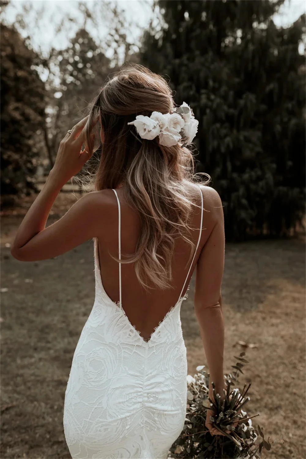 تخصيص السباغيتي حزام الدانتيل حورية البحر فستان الزفاف العميق الخامس الرقبة فستان الزفاف مع قطار طويل ل بوهو العرائس ثوب الزفاف