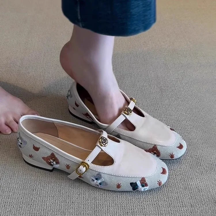 Französische Retro-Damen-Schuhe mit besticktem runder Zehenbereich und T-Riemen und niedrigem Absatz, bequem, weich, täglich, lässig, Mary-Jane-Loafer, Bombas Mujeres