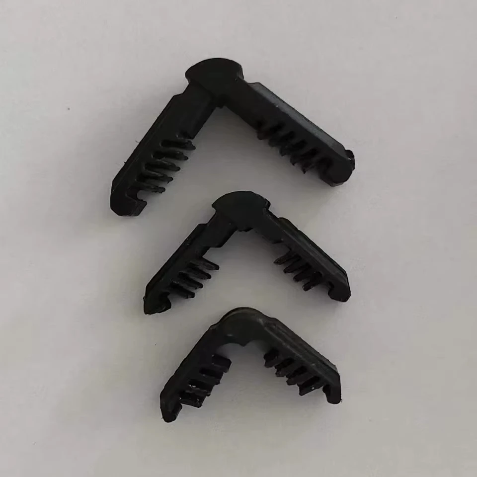 

Spot Direct Sales Wholesale Plastic Corner Key Insulating Glass Accessories Corner Code Corner Connector