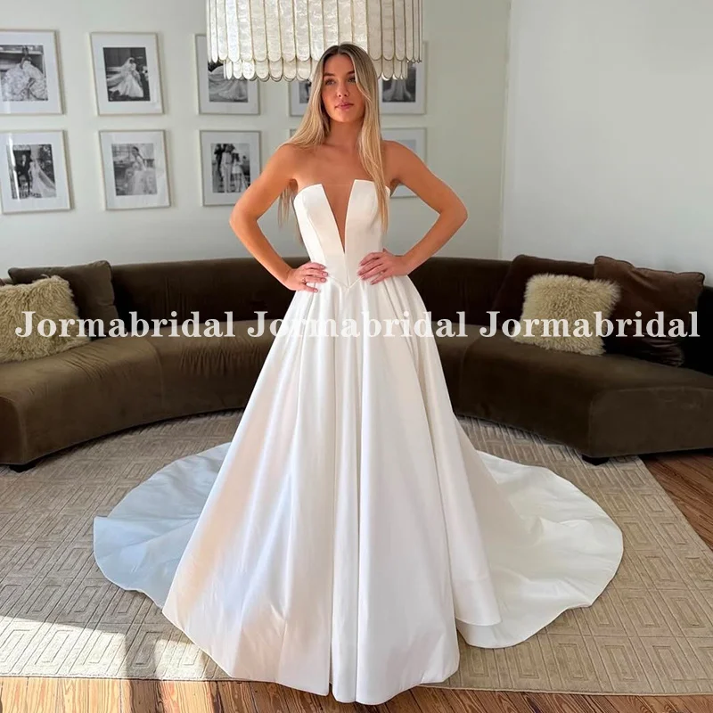 

Classic Princess White Wedding Dress with Notch Neckline Satin A-line Long Train Bridal Gowns Formal Wedding Gown Customized