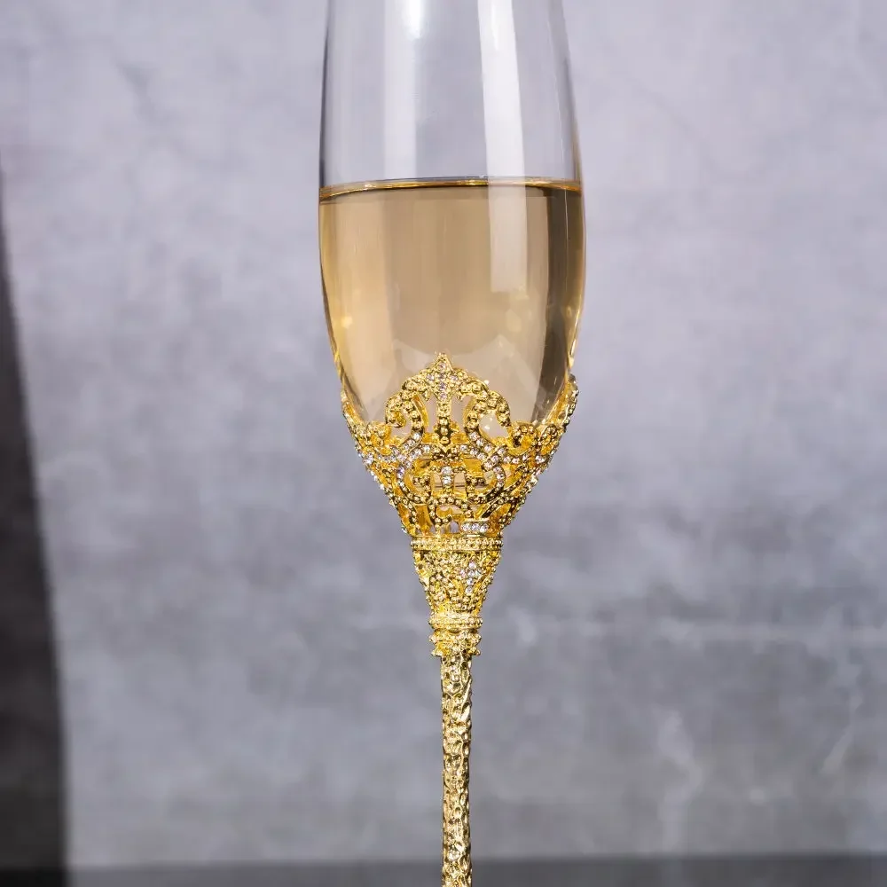 

Original Flute-shaped Embossed Crown Champagne Glass, Golden Light Luxury Sparkling Wine Cup Ceremonial Sweet Cocktail Glasses