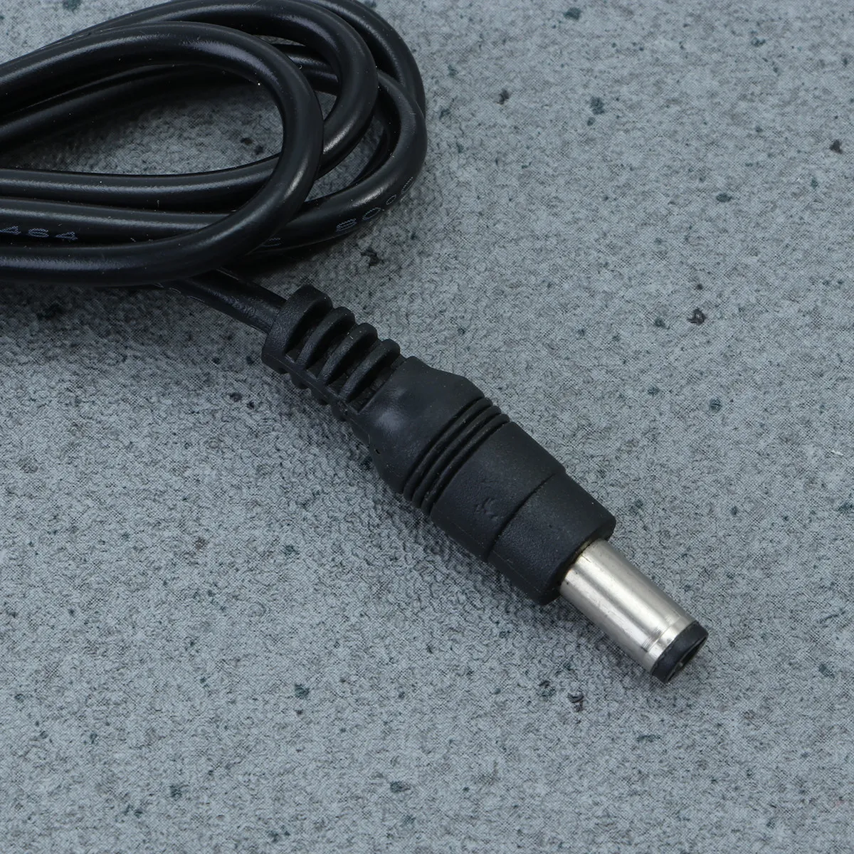 Ac 100-240V 5V 2A .5mm Eu Plug Power Adapter Charger High Performance Portable Travel Charger Compatible with 5V 2A Dc