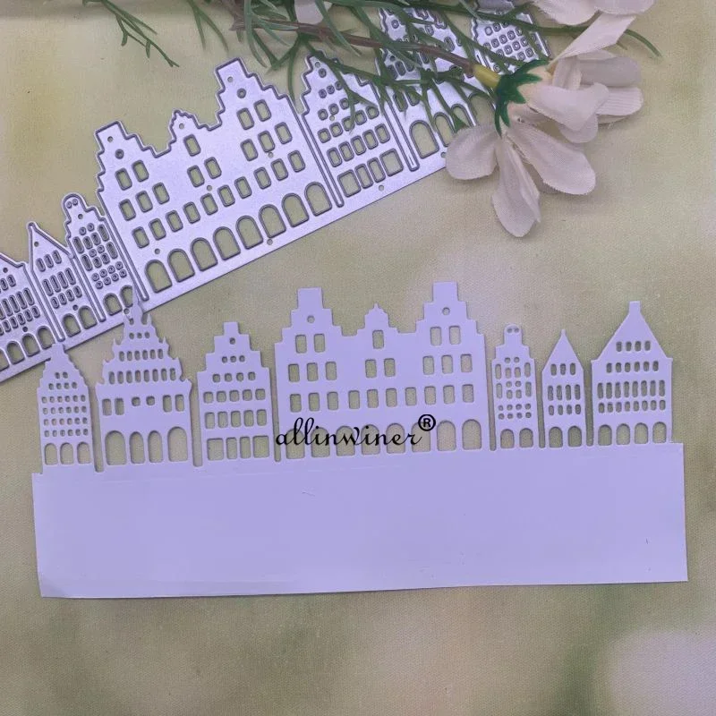 House Group Edge Me…