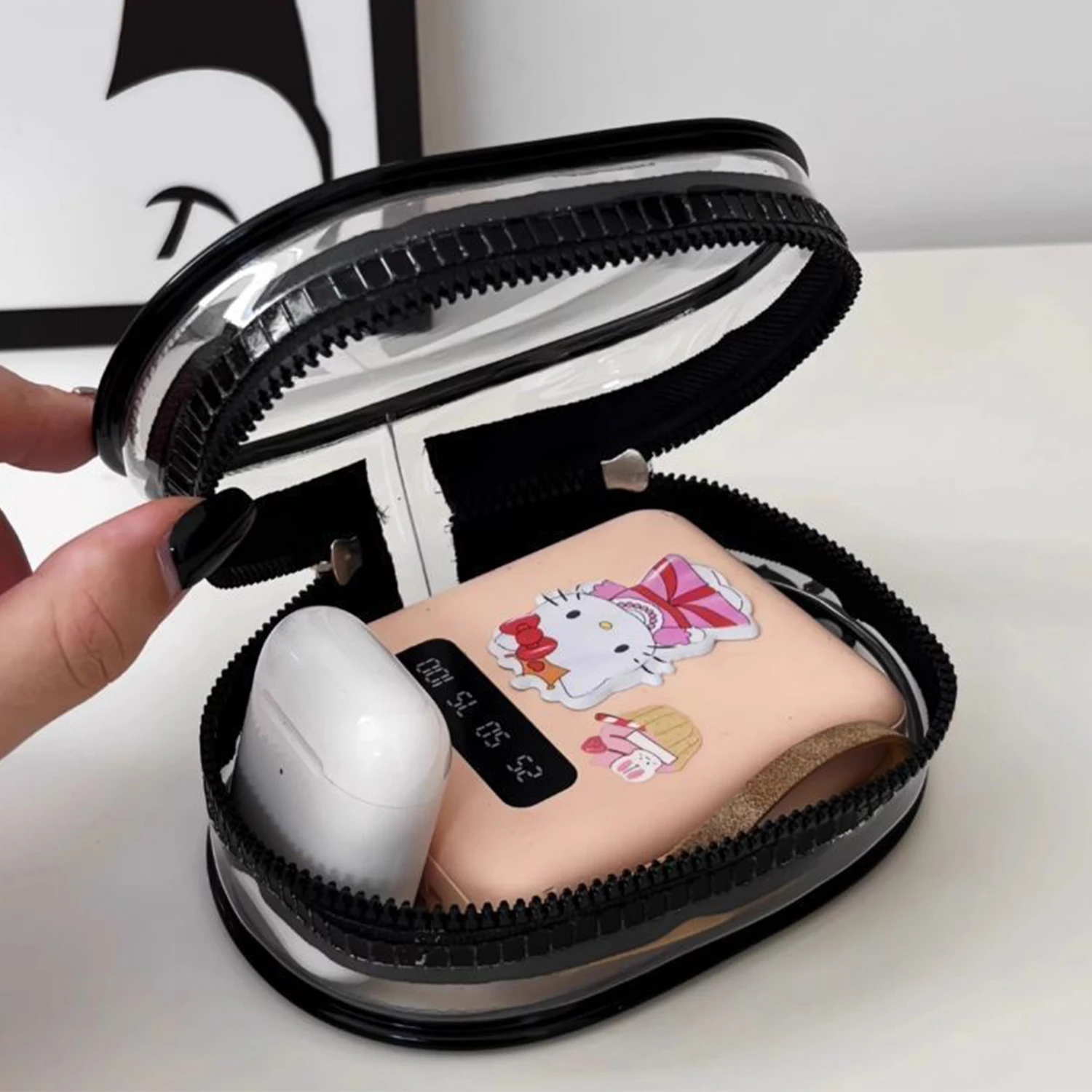 Round PVC Transparent Storage Box Data Cable Charger Earphone Storage Bag Portable Makeup Bag Jewelry And Cosmetics Organizer