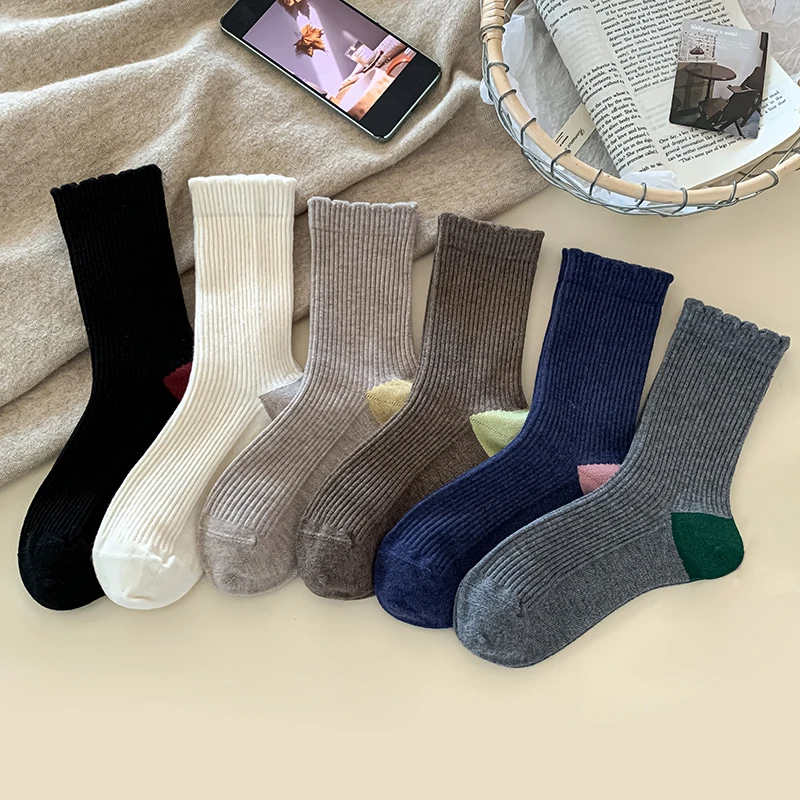 Meias retrô para mulheres, nova moda, cores mistas, casuais, longas, meninas, com babados, doce, simples, estilo coreano, meias grossas ao ar livre