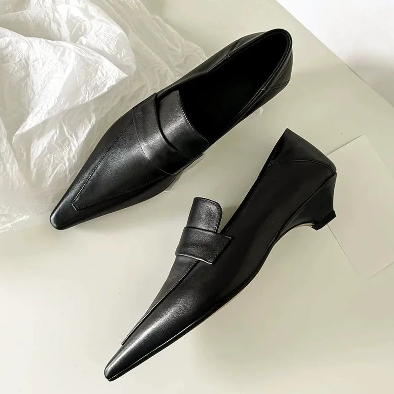 

Leather shoes for spring and autumn 2026 versatile and high-end commuting single shoes for women