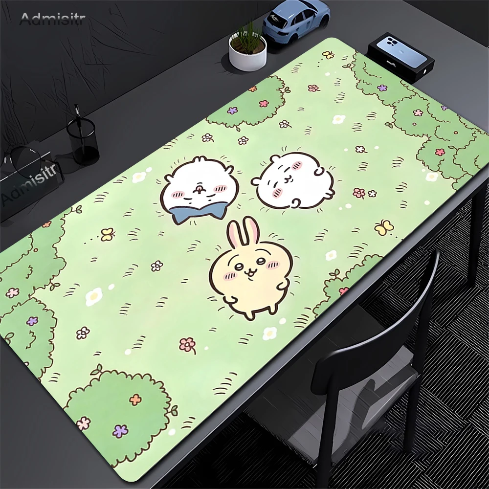 Item de venda quente chiikawa anime mouse pad computador grande jogo mousepad teclado portátil almofadas acessórios para jogos tapetes de mesa 900x400