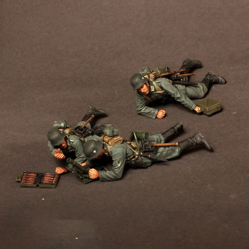 

Наборы фигурок из смолы 1/35, GK, три человека, военная тема, в разобранном виде и неокрашенные, 113RFJ