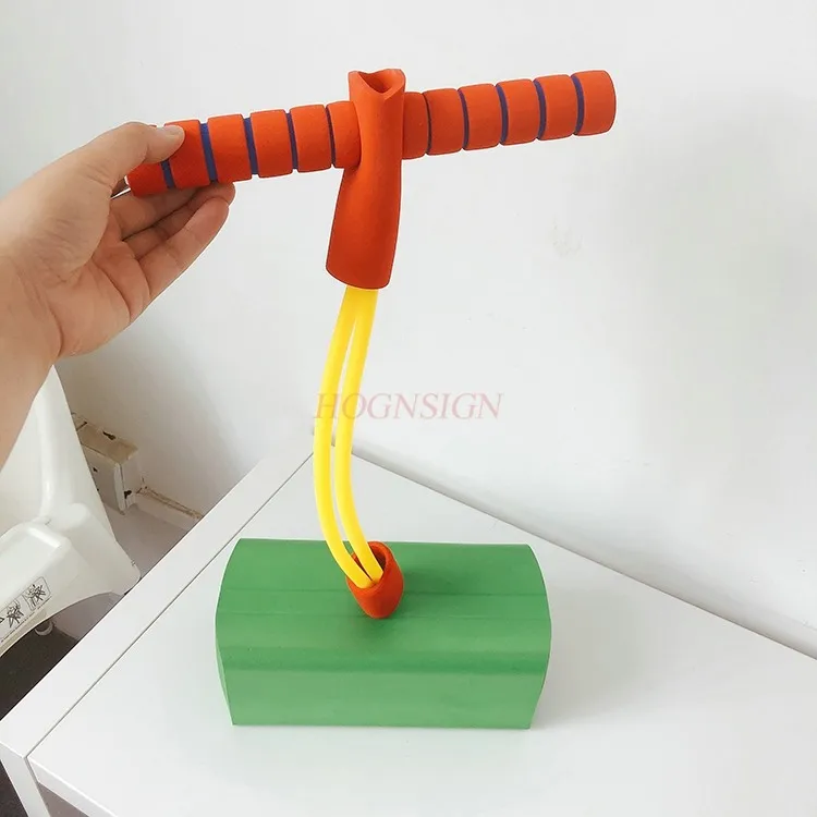 어린이의 긴 높이 장난감 개구리 점프 균형 훈련 장난감 아기 스포츠 점프 바 실내 및 실외 튀는