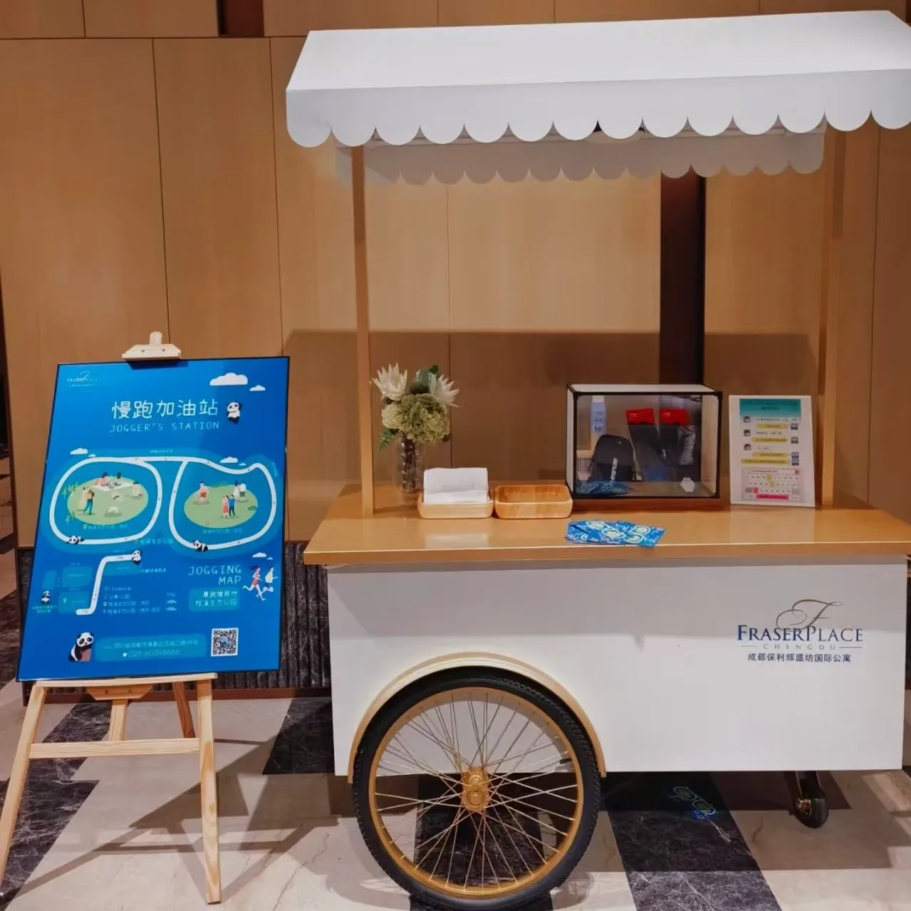 

Customizable Outdoor Commercial Store Entrance Promotional Vehicle Display Mobile Trolley Small Parade Float