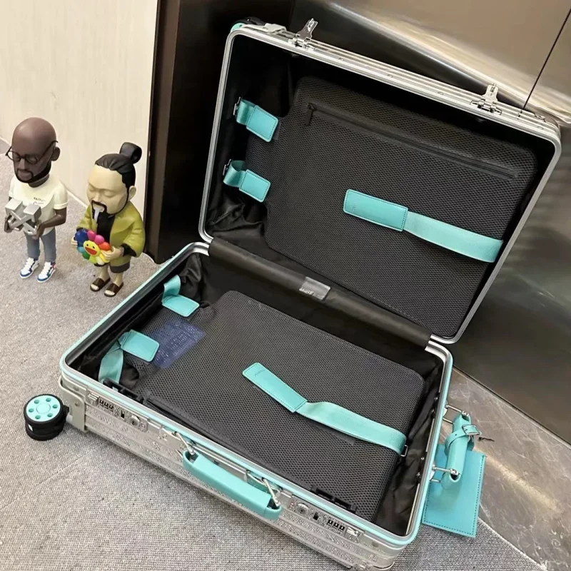 

Чемодан на тележке из алюминиево-магниевого сплава, кодовый замок, 20225, новая модель, двухрядные колеса немецкого мастерства, универсальные колеса