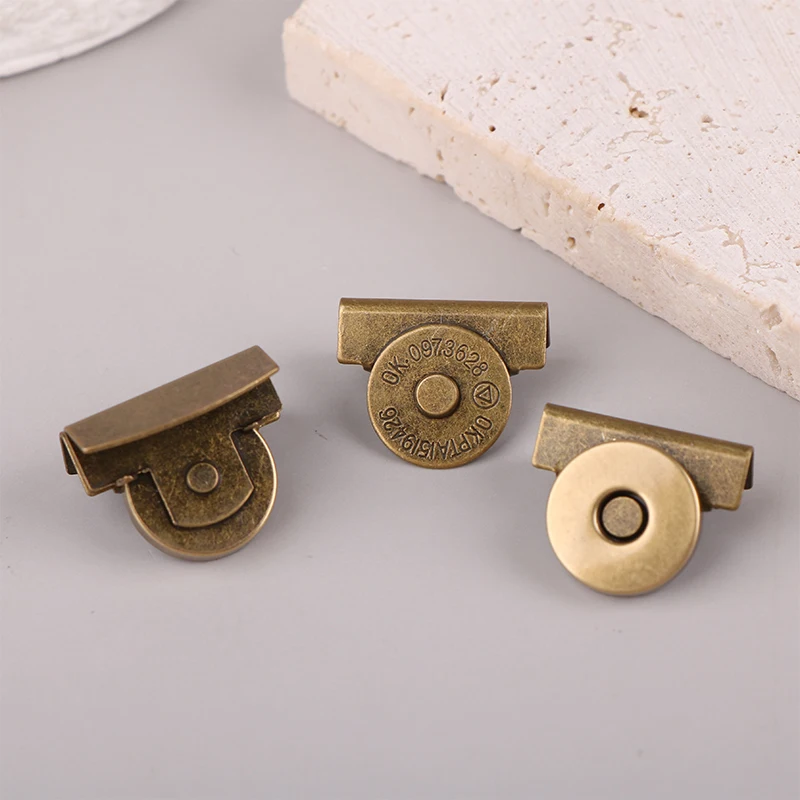 5PCS 2*1.4cm Bronze Magnetic Buckle Iron Clip Handbag Edge Magnetic Button Metal Magnetic Snap Buckle Home Handcraft Supplies