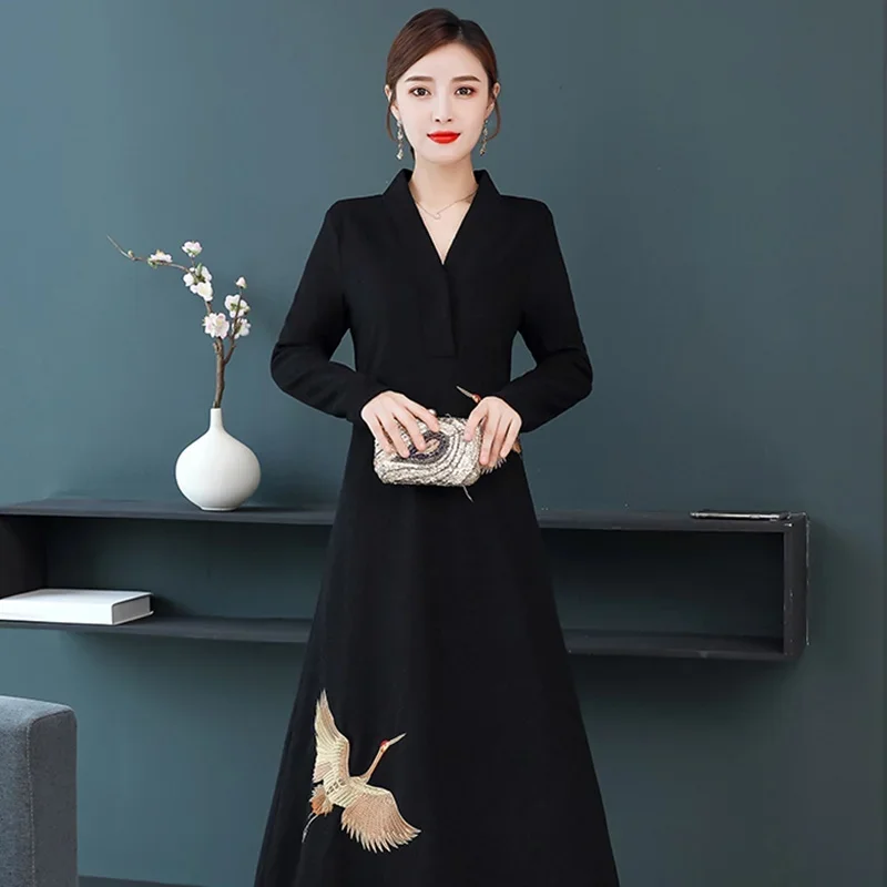 Qipao Traditional Chinese Oriental Dress Women Crane Embroidery Modern Chinese Cheongsam Qi Pao Female Ladies Asian Dress FF2538