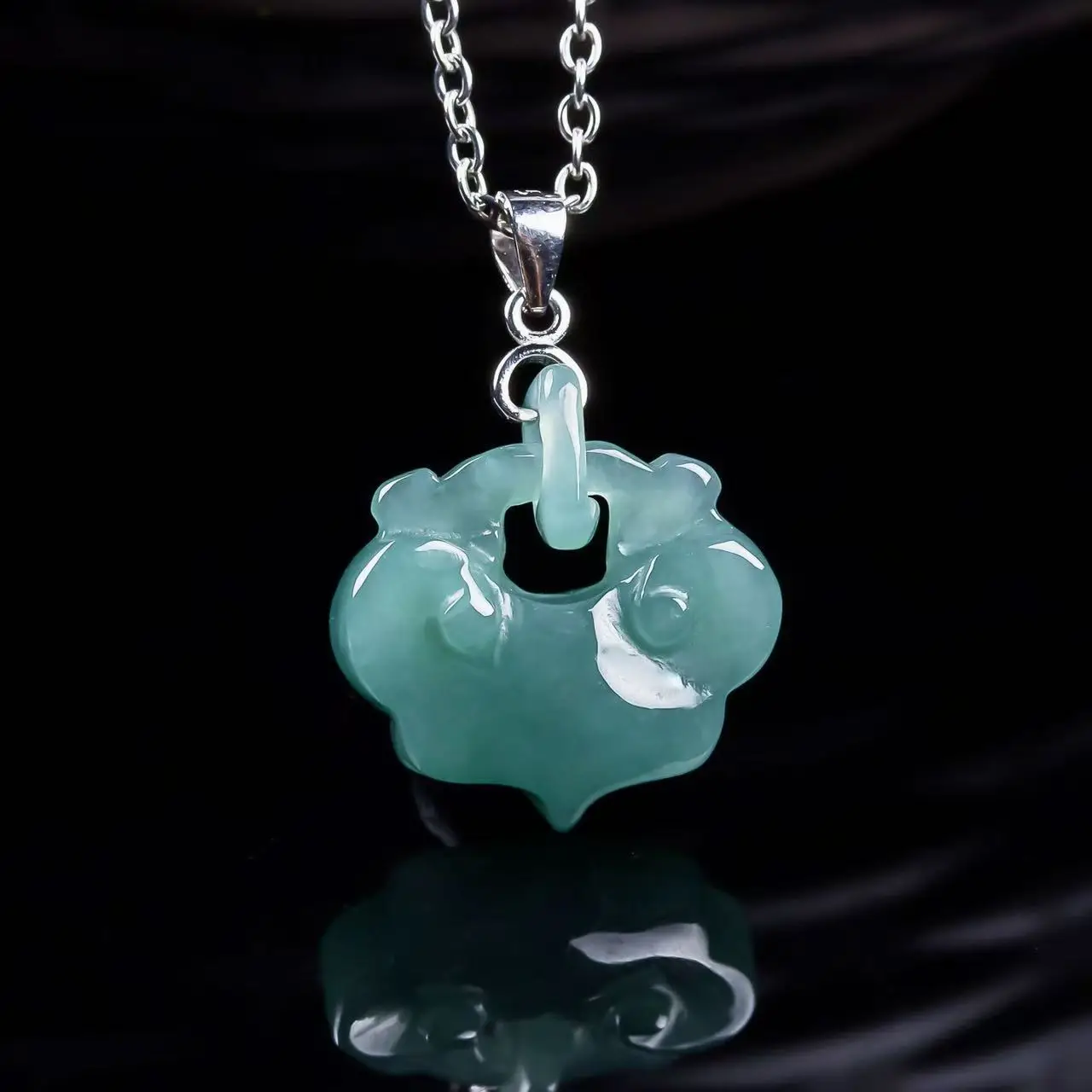 Authentic Natural A-grade Jadeite Blue Water Ruyi Lock S925 Silver Inlaid Ice Jade Pendant For Women's Gift Drop Shipping