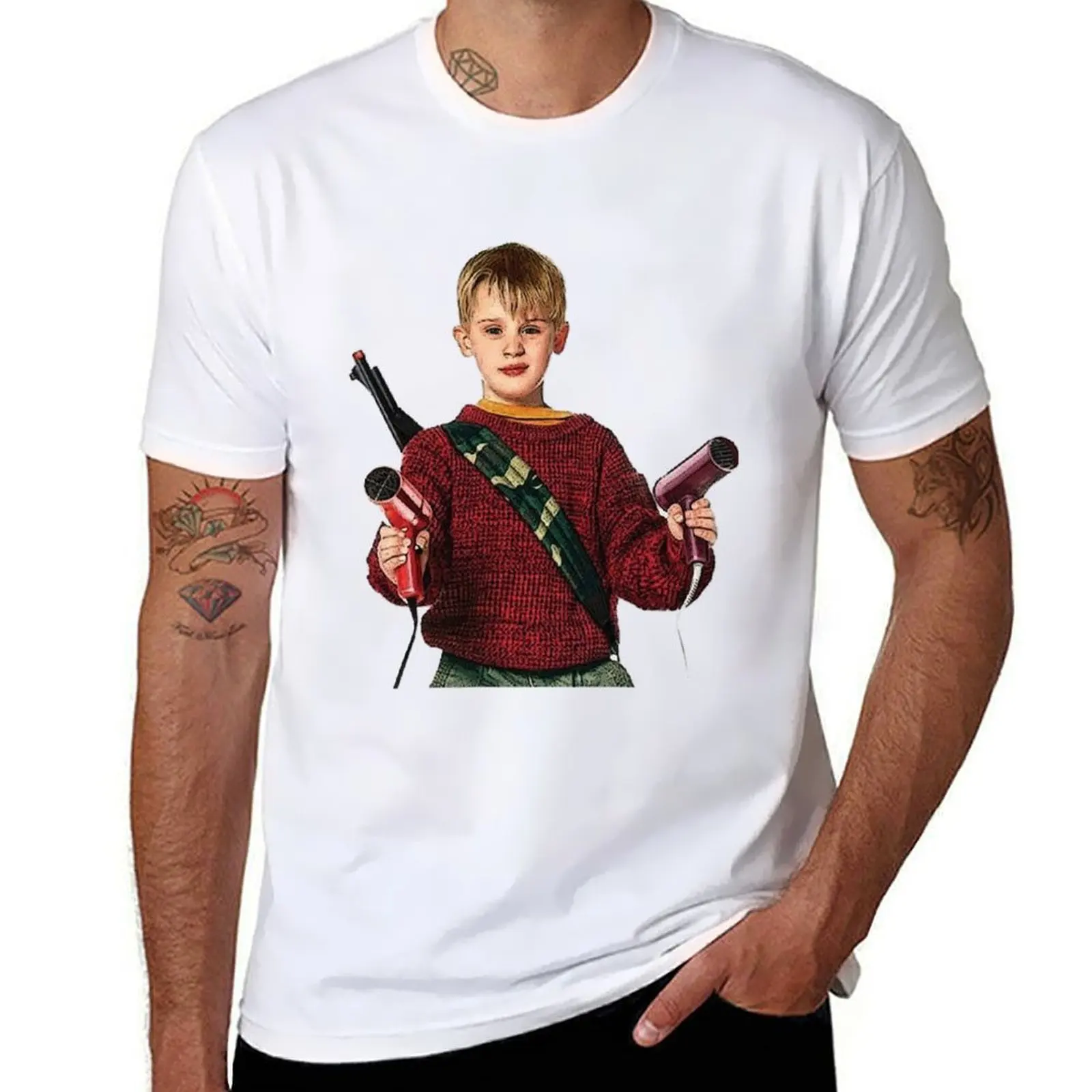 

kevin holding hairdryer T-Shirt t shirts for man cotton funny t shirts for man graphic vintage T-Shirt