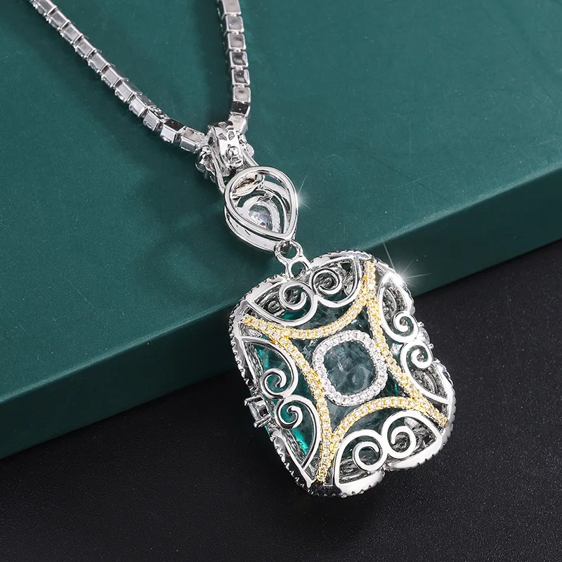 Jewelry Gold-Plated European and American Emerald Heavy Industry Luxury Inlaid Square 20*23 Pendant Necklace