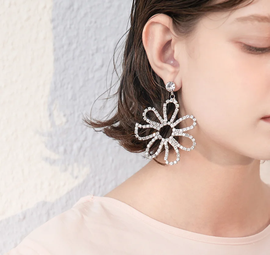 925 silver needle simple flower exaggerated artificial Rhinestone Earrings for women Fashion Jewelry