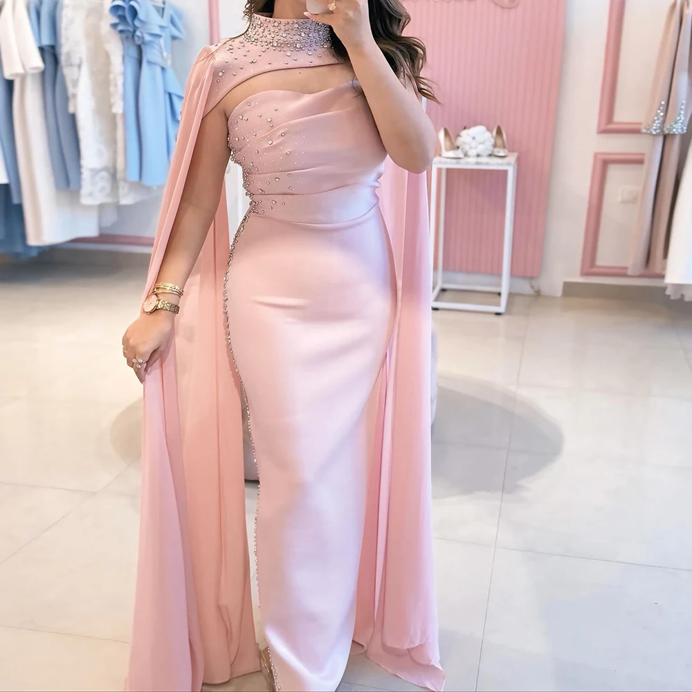 فساتين سهرة مستقيمة مخصصة بطول الأرض ورقبة عالية بدون أكمام فستان حفلات موضة كريستال مطوي بسيط ثنيات للحفلات