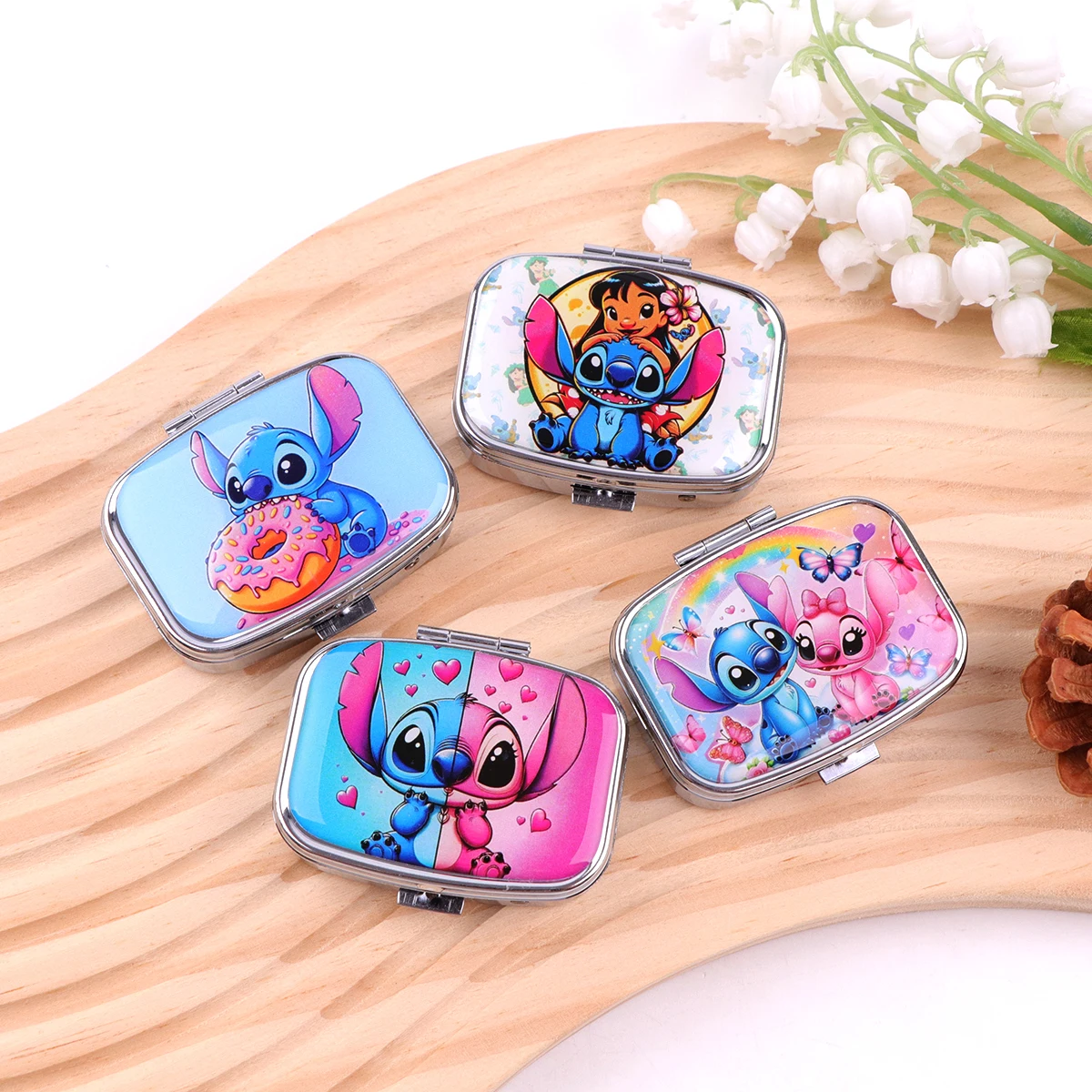 لطيف الكرتون سلسلة 2 مقصورات صندوق دواء معدني المحمولة السفر مزين مختومة منظم حبوب صغيرة تخزين الحاويات