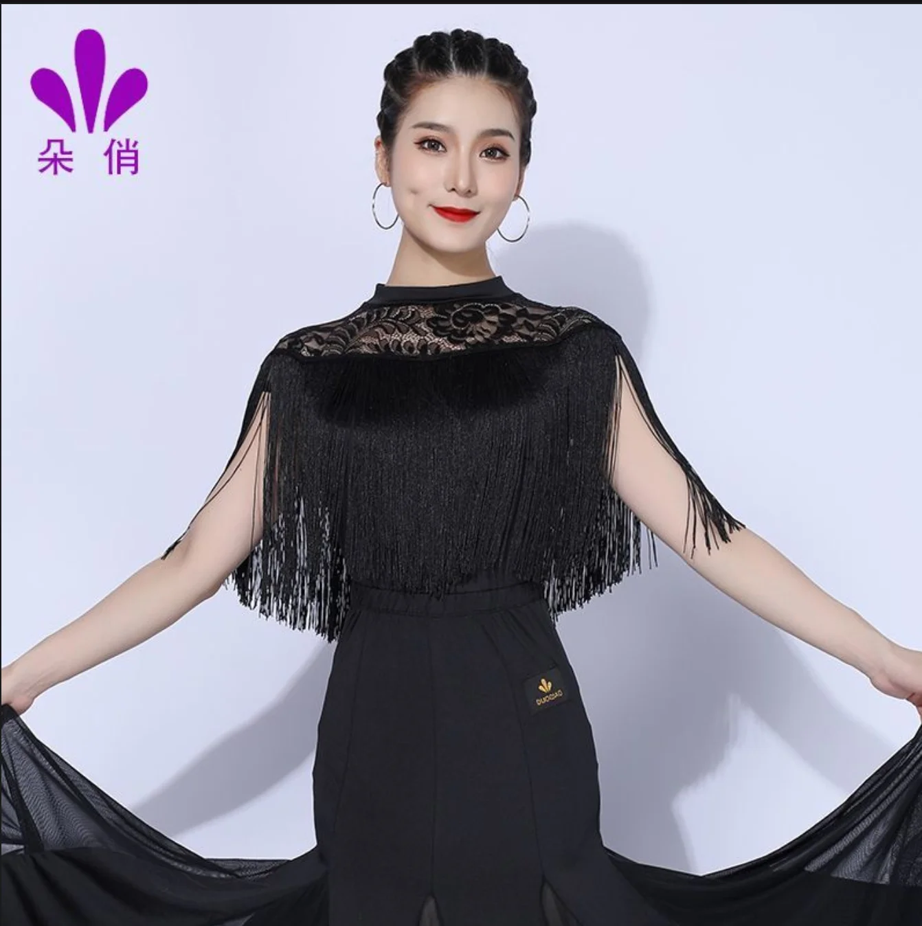 

1 шт./лот, женский модный топ для латиноамериканских танцев, женский танцевальный купальник с кисточками и кружевными вставками для бальных танцев и вальса