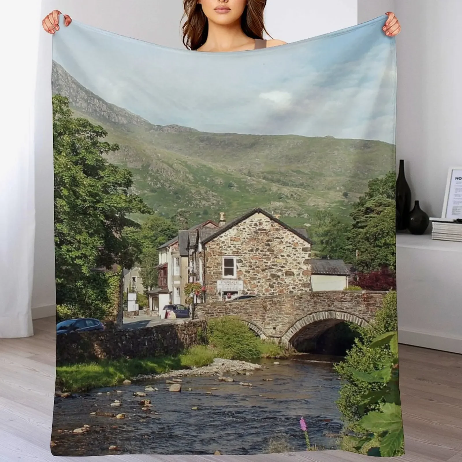 

Beddgelert Throw Blanket Warm Accent Blanket for Living Room Decoration